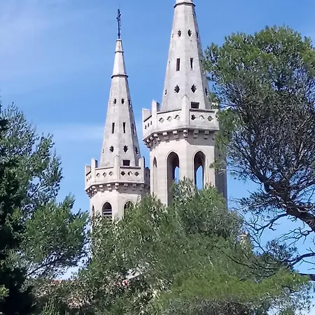 Sous La Treille Saze (Gard)