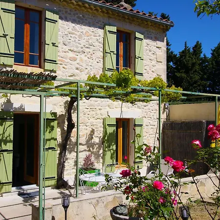 別荘 Sous La Treille