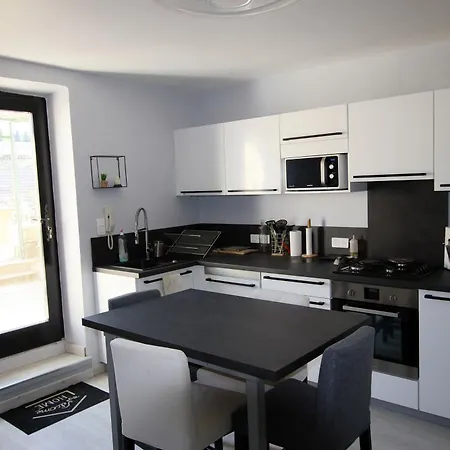 Prázdninový dům Sous La Treille Saze (Gard)