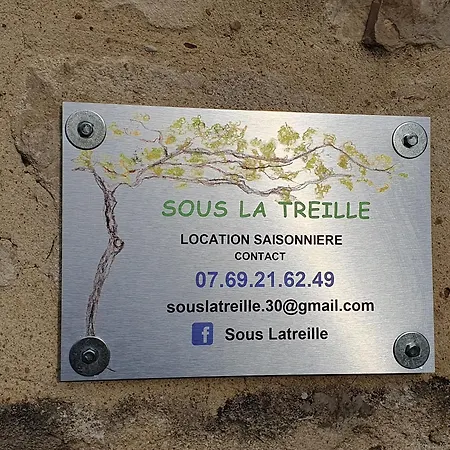 Sous La Treille Saze (Gard)