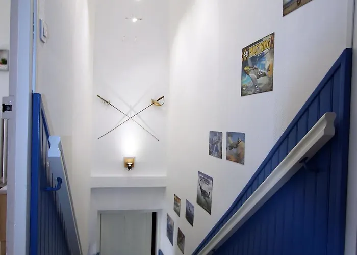 Sous La Treille * Saze (Gard)